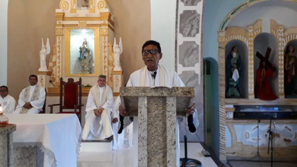 Padre Antônio Primo Celebra a Vida na Comemoração de seu Natalício