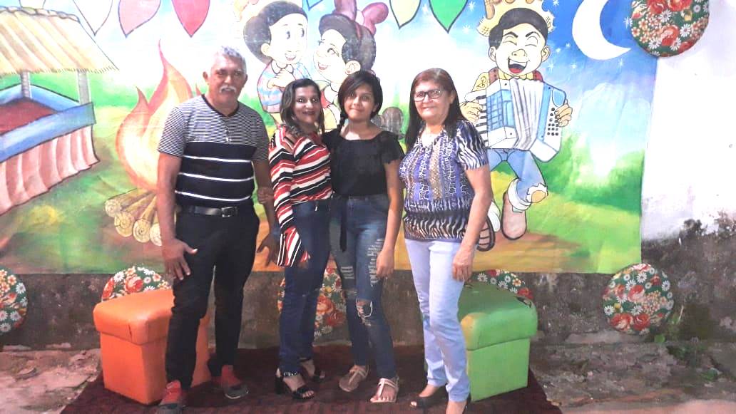 Aconteceu o Arraiá da Escola Humberto de Campos com muita Tranquilidade