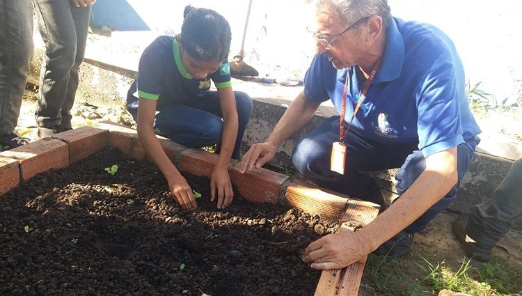 Escola Municipal é beneficiada com Horta Orgânica implantada pelo IFPI Campus Avançado de José de Freitas-PI