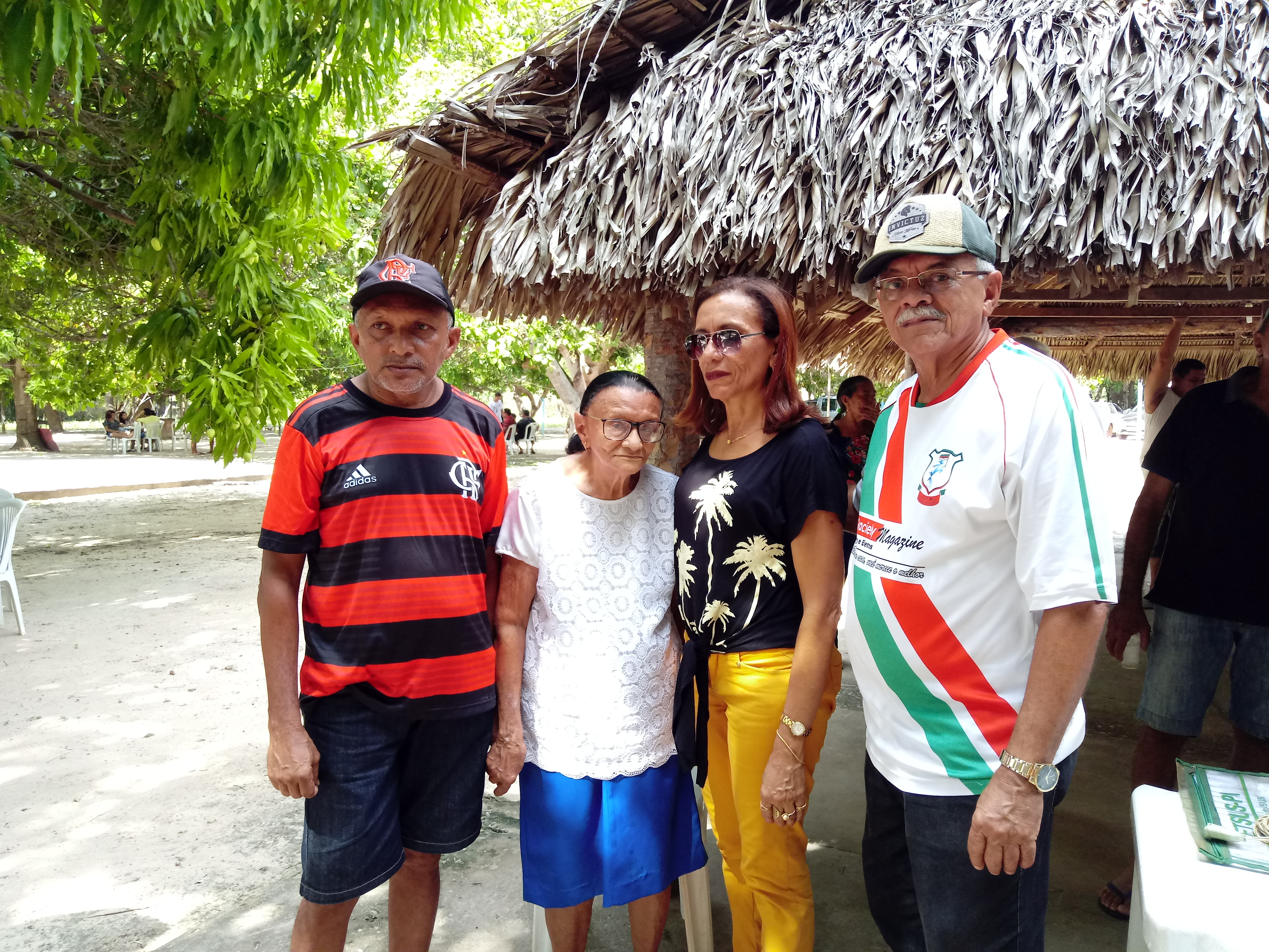 Clube dos Bandeirantes promove um dia de lazer com Torneio de Futebol.