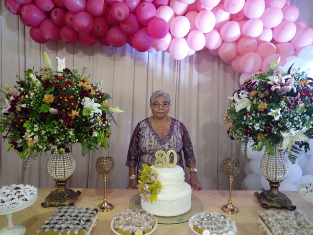 D. Nazir e a comemoração de seus 80 anos.