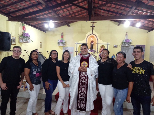 Padre Flávio Naylton Celebra a Vida!