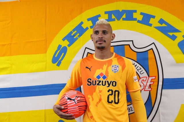 Os Donos da Bola Organizam Futebol Solidário.