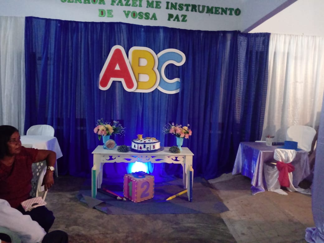 Escola Municipal Francisco Rodrigues do Nascimento realiza Formatura da Turma do ABC.