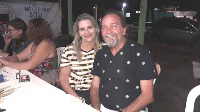 Fernando Freitas e Rosilda Freitas comemoram os 40 anos de casados as “Bodas de Esmeralda”.