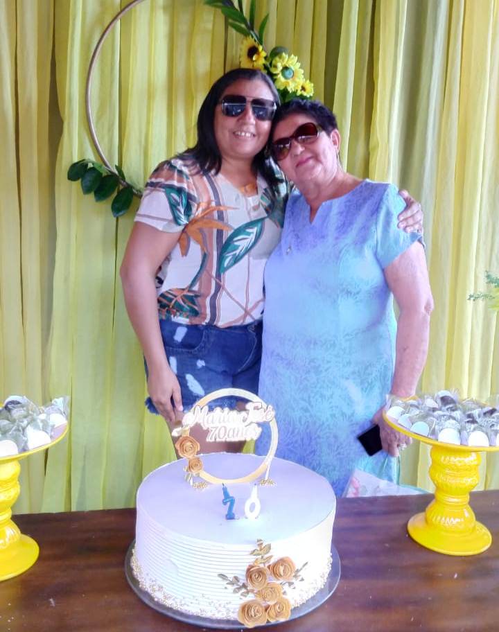 Maria José Craveiro de Oliveira Recebe Homenagem Especial pela Celebração de seus 70 anos.