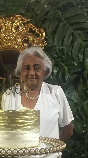 Uma Homenagem Especial à Iolete Costa.