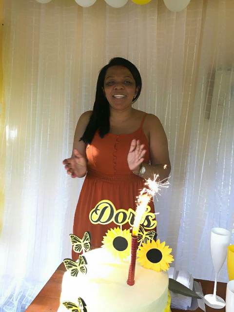 Professora Dorizete recebe homenagem surpresa pela passagem de seu Aniversário.