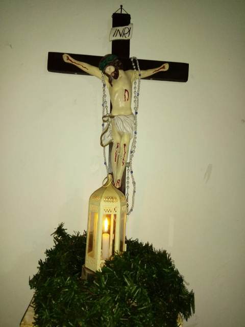 Famílias se reúnem e promovem grande “Louvor ao Senhor Deus”.