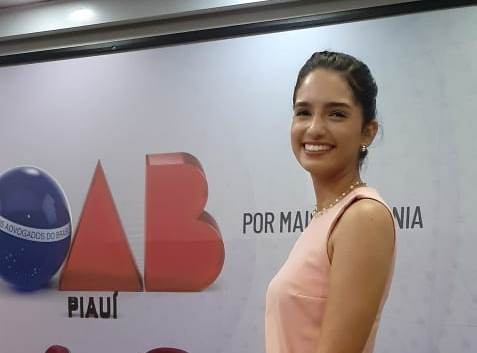 Maria Clara Alves Craveiro  Recebe Carteira da Ordem dos Advogados do Brasil – PI