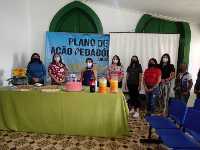 Mulheres da Secretaria de Educação são Homenageadas pela Passagem de seu dia