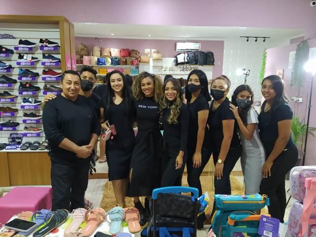 Grande Sucesso da “Live Shop” da Loja Valentina Calçados