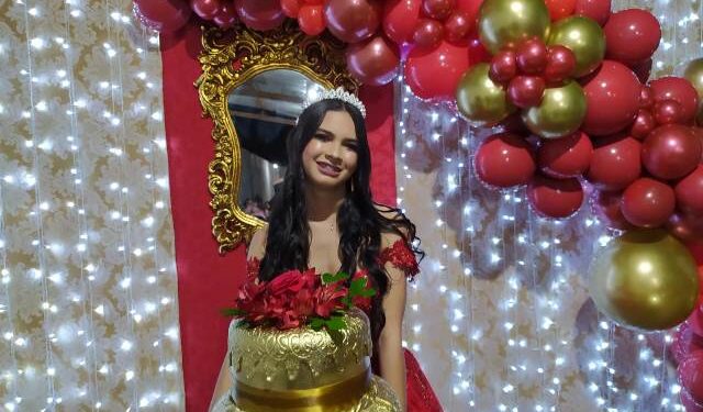 A Festa da Debutante Ananda Costa seus 15 Anos!