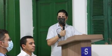 Prefeito de José de Freitas dá Posse a 13 Aprovados em Concurso Público da Secretaria de Educação