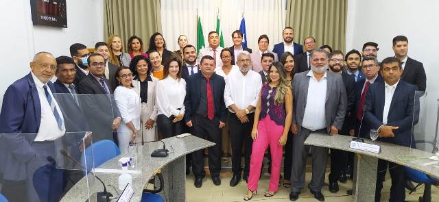 Câmara Municipal de José de Freitas Realiza Sessão Solene Para Homenagear Advogados Freitenses
