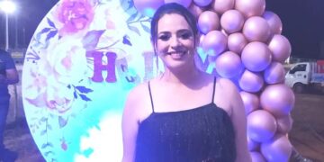 Vereadora Helena Barros Realiza um Mega Evento para Comemorar seu Natalício