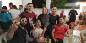 Os Melhores Momentos da Tradicional Festa dos Anos 80