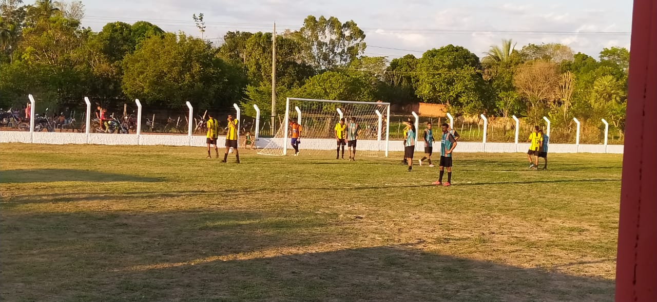 Bayern de Lourdes é o primeiro finalista da Taça Valadares Corujão Futebol  de Campo - Jornal da Cidade