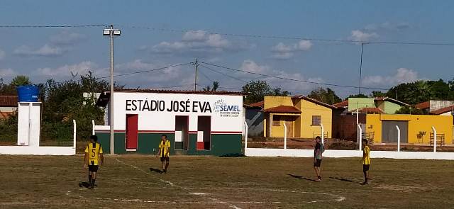 Bayern de Lourdes é o primeiro finalista da Taça Valadares Corujão Futebol  de Campo - Jornal da Cidade