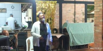 Restaurante Flor de Sal Realizou o Show Africa Negra com o Cantor Dimas Bezerra