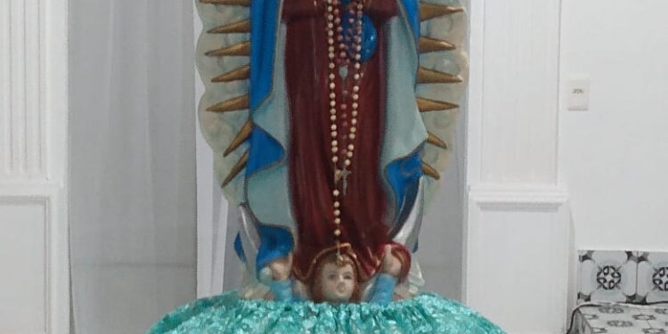Coral São Francisco Anima Noite dos Vaqueiros no Tríduo de Nossa Senhora de Guadalupe na Comunidade Segurança II