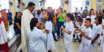 Primeira Eucaristia de Maria Paula