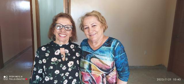Dra. Hilda Feitosa Recebe a Artista Plástica Naza
