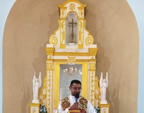 Igreja Católica Celebra Missa Em Ação de Graças Pela Educação