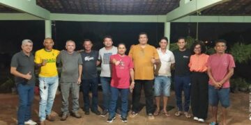 Grupo Unidos Por José de Freitas- PDT  em mais uma reunião para definir metas