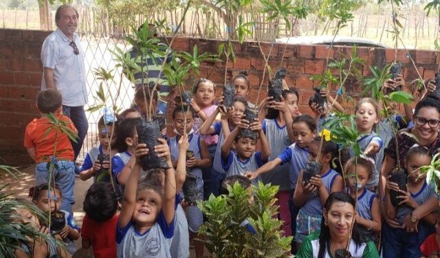 SEMAT Realiza Ação Ambiental em Escola da Rede Municipal de Ensino