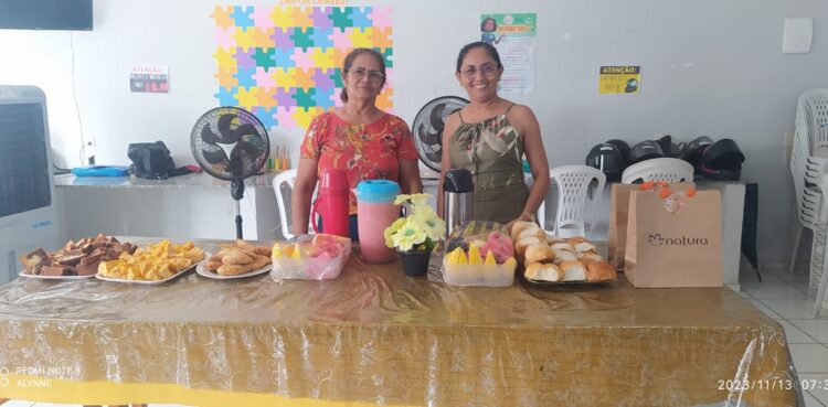 Escola Agripina Portela Oferta Café da Manhã em Comemoração ao “Dia do Diretor”