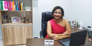 Advogada Dra. Carla Cruz Inaugura Novo Escritório no dia de seu Natalício