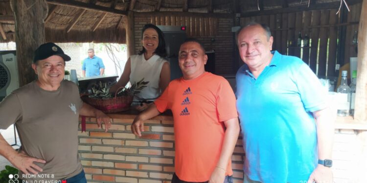 Domingo (19) Foi dia de Feijoada na Pousada Tamarindos