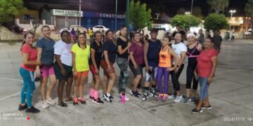 Coreógrafo e Bailarino Jurandir Fontinelle Faz Aulão de Zumba na Praça de Eventos