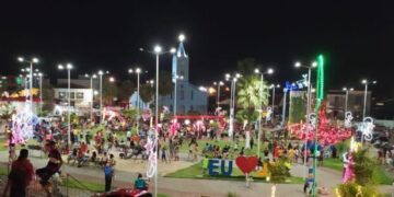 Chega o Brilho do Natal na Cidade de José de Freitas com o “Acender das Luzes”