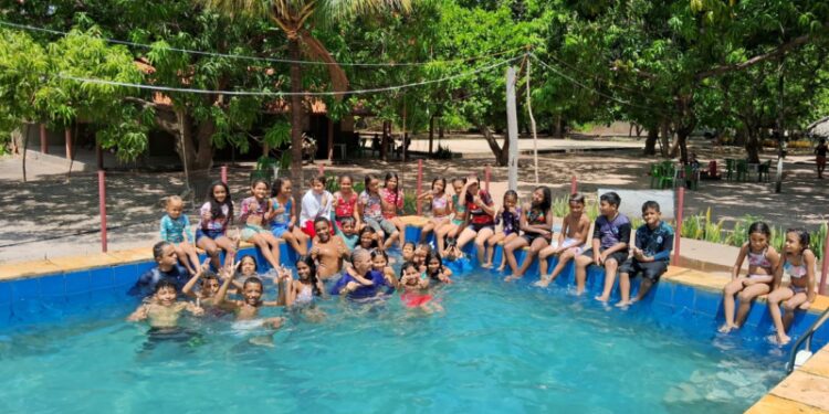 Equipe Patins JF In Line Celebra o 6º Aniversário do Grupo