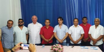 Prefeito Roger Linhares dá Posse a Novos Secretários