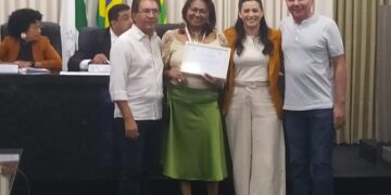 Câmara Municipal de José de Freitas Entrega Comenda do Mérito Legislativo Freitense