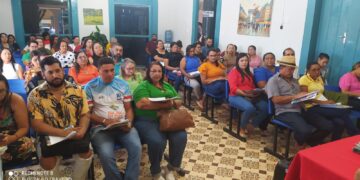 Secretaria de Educação Promove Reunião para tratar de assuntos do Festejo de N.S. do Livramento e 7 de Setembro