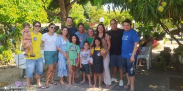 Alan Almeida Celebra a Vida com Familiares e Amigos