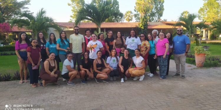 Centro Médico Dra. Lúcia Costa Farias Realiza Ação em Comemoração ao Dia do Nutricionista