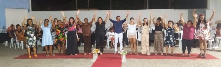 III Desfile das Artesãs do Grupo Turma da Arte da Cidade de José de Freitas Sucesso e Beleza