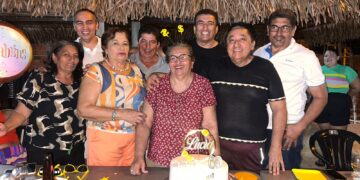 Lúcia Craveiro Celebra a Vida em Alto Estilo