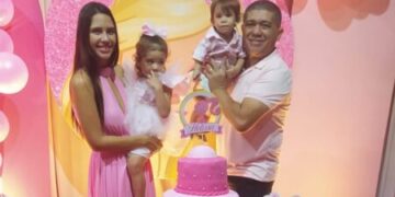 Helissa Celebra a Vida no Mundo Encantado da Barbie