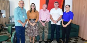 Ex-governador Freitas Neto Recebe Reitor e Diretores do IFPI