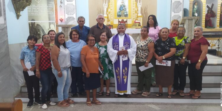 Ex-prefeito Ary da Costa Carvalho é Homenageado com Missa por seus 114 Anos