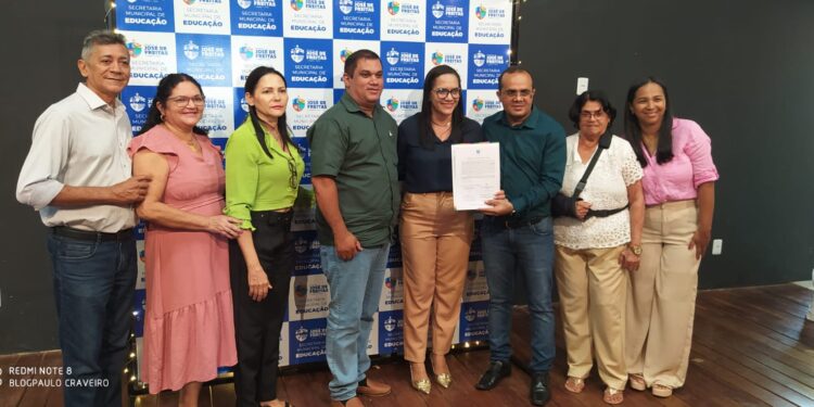 Prefeitura de José de Freitas Empossa Novos Concursados