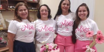 Flora Pura Lança Perfume em Homenagem às Mães