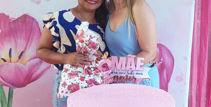 Escola Municipal Padre Sampaio Realiza Festividade para as Mães