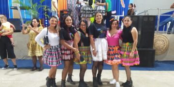 São João Carlota Freitas uma Noite Repleta de Alegria, Dança e muita Diversão!